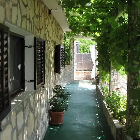 Laila Apartamento