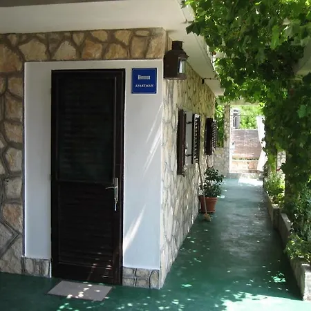 Apartamento Laila *